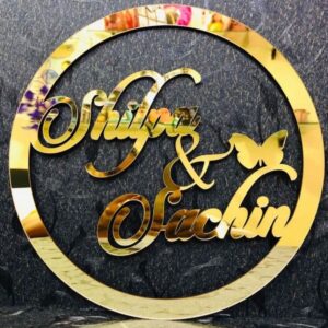 Golden Acrylic Ring - Image 5